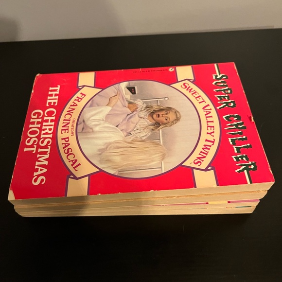 Vintage Sweet Valley Twins kids chapter books | Set of 4 - Picture 4 of 13